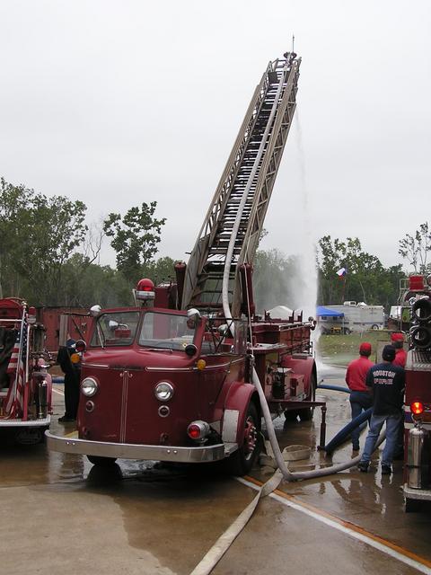 1955 ALF Ladder ex Beaumont TX 3.JPG